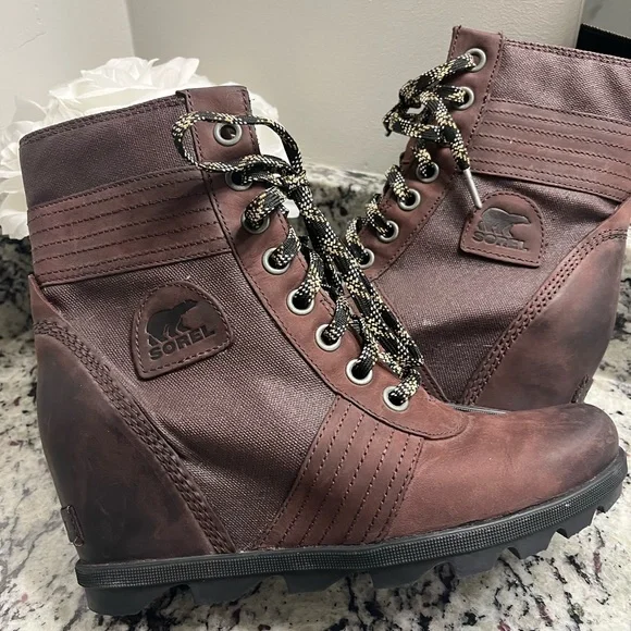 Sorel | Shoes | Sorel Joan Of Arctic Wedge Ii Lace Up  Sorel‎ Arctic Wedge II Waterproof Lace Up Boots Redwood Brown Womens Leather main image 0